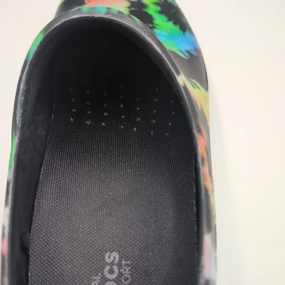Crocs Neria Pro II Graphic Work Clogs Slip Resistant Tie Dye Women's Sz 9 W NWOB - Picture 10 of 16